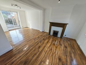 Photo 2- click for photo gallery